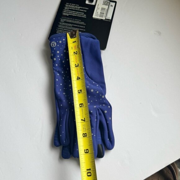 Lululemon NEW Run forItAll Reflective GlovesTech Water Repellent Fleece Stretch - Picture 16 of 16